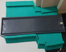Load image into Gallery viewer, Plastic Contour Gauge Shape Duplicator