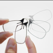 Load image into Gallery viewer, Portable Folding Reading Glasses