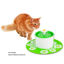 Load image into Gallery viewer, Cute Pet Water Drinking Fountain