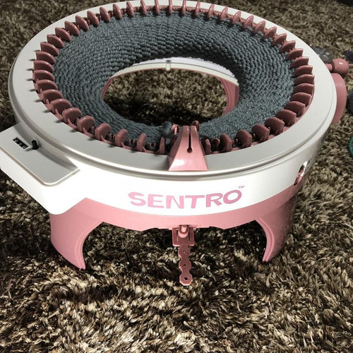 DIY Mini Knitting Machine