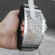 Load image into Gallery viewer, Garlic Press Chopper and Crusher