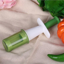 Load image into Gallery viewer, Grape Tomato and Cherry Slicer Cooking Tool