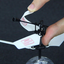 Load image into Gallery viewer, LED Magic Flying Ball