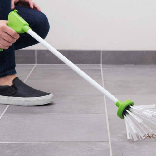 Long-Handled Critter Catcher