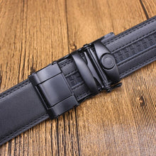 Load image into Gallery viewer, Mens Adjustable Buckle Mechanism Leather Belt